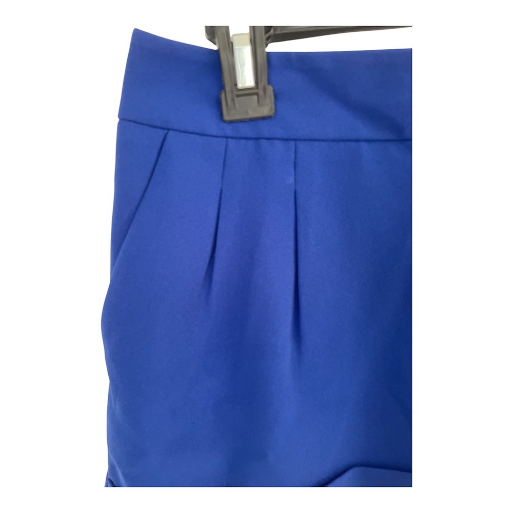 Express Royal Blue Pleated Cuffed Dress Shorts Women Size 2 Side Zip Pocketed - Picture 2 of 7